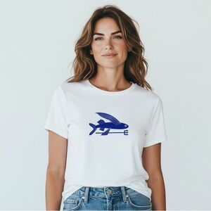 NWOT PATAGONIA FLYING FISH RESPONSIBILI-TEE WOMENS SIZE SMALL